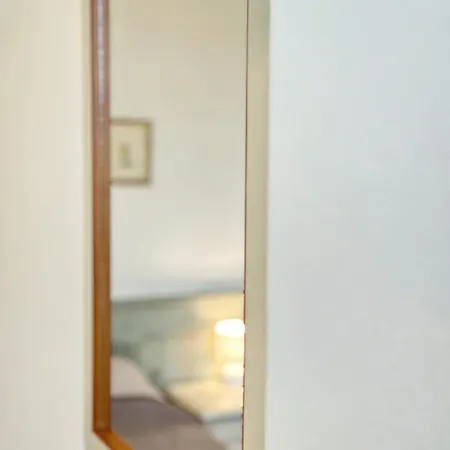 Apartment Parisi - *