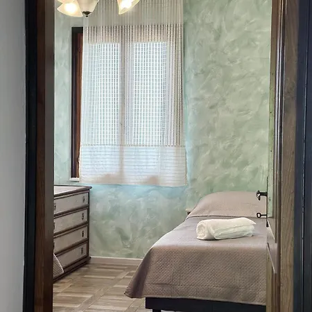 Parisi - Apartment Valdobbiadene