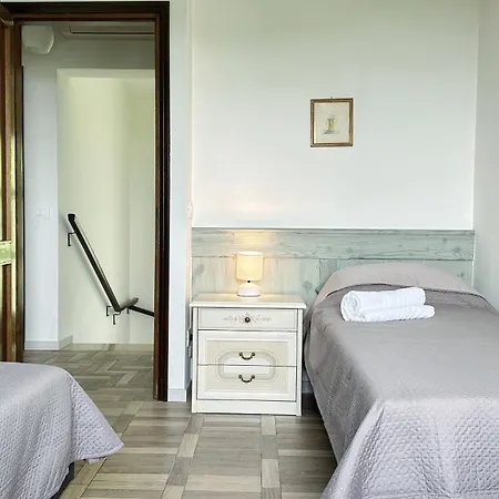 Parisi - Apartment