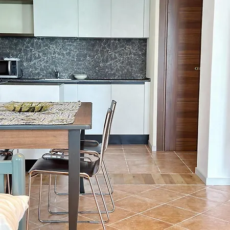 Apartment Parisi -