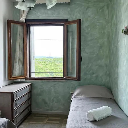 Parisi - Apartment Valdobbiadene