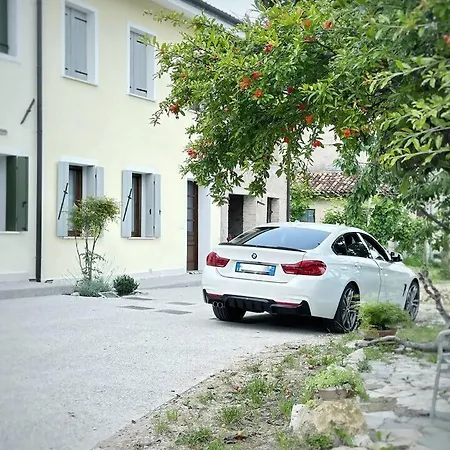 - Parcheggio E Colline Del Prosecco Apartment